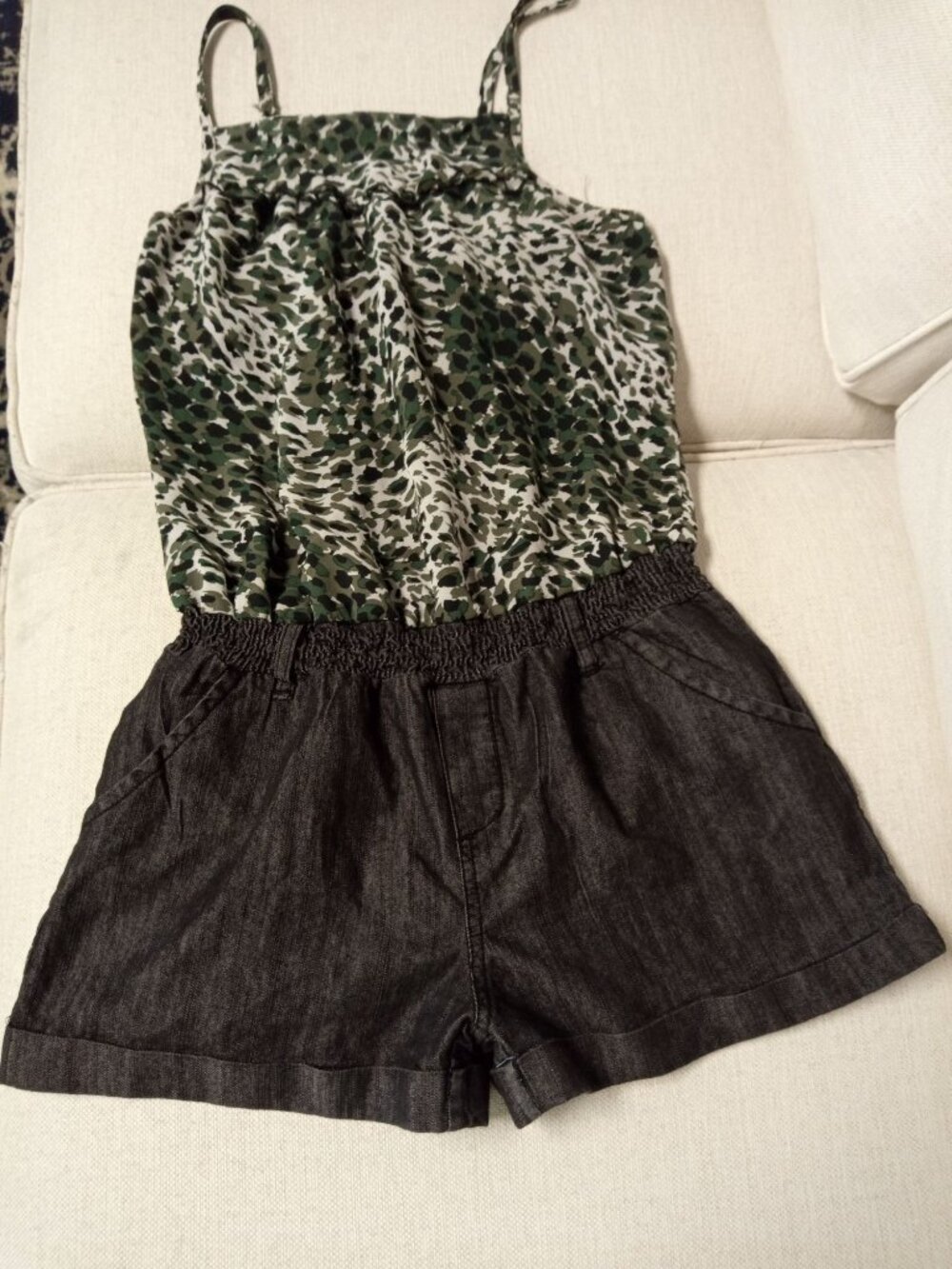 Blue Spice Junior's Black Green Cheetah Print Romper Size Medium